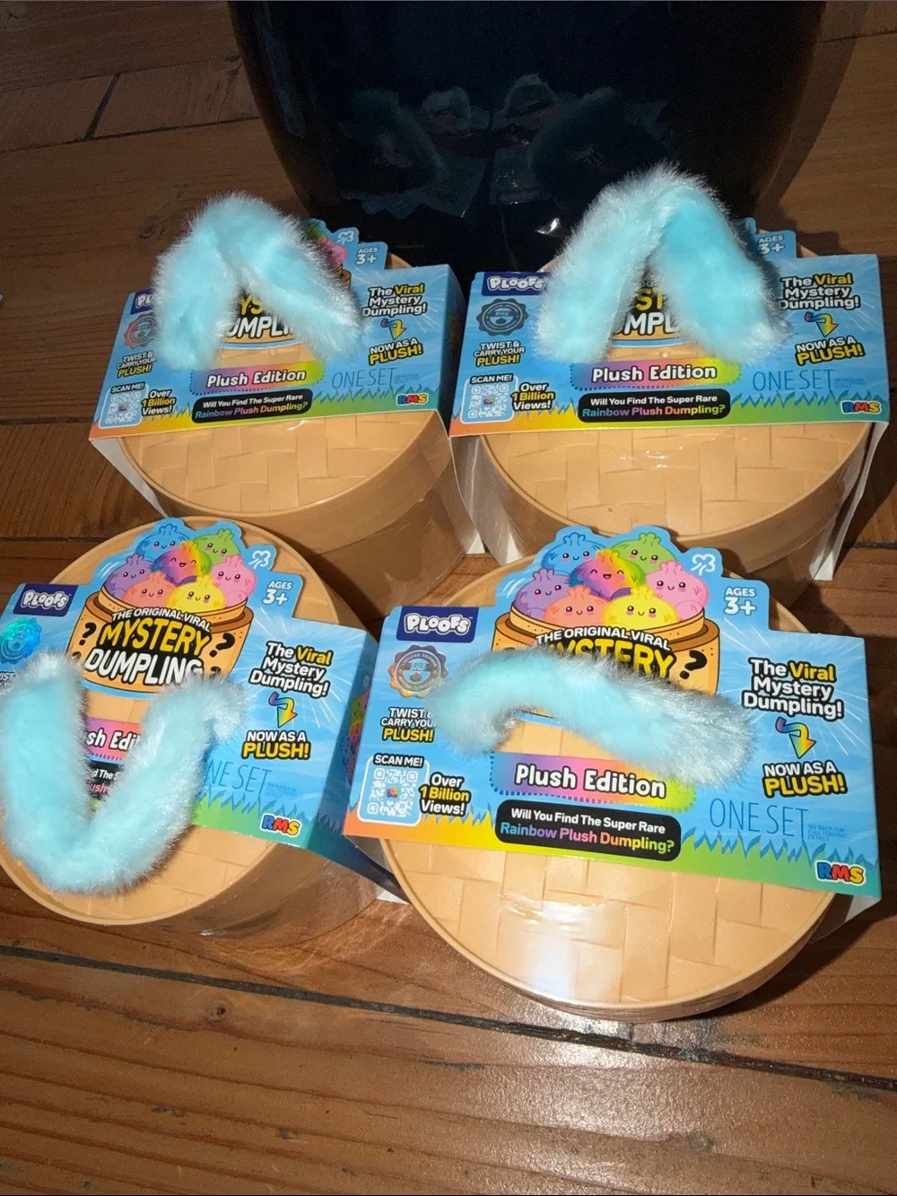 FOUR 4 RMS Rainbow PLUSH Edition Surprise Dumplings..Twist and Carry All Sealed
